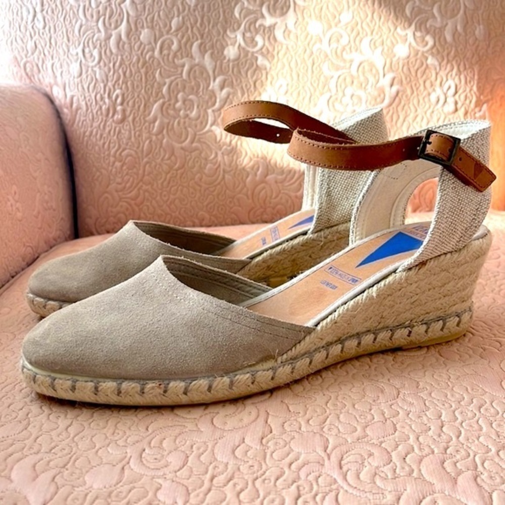 Brand New Verbenas Genuine Suede Espadrilles Wedges Ankle Strap Sandals Stone
